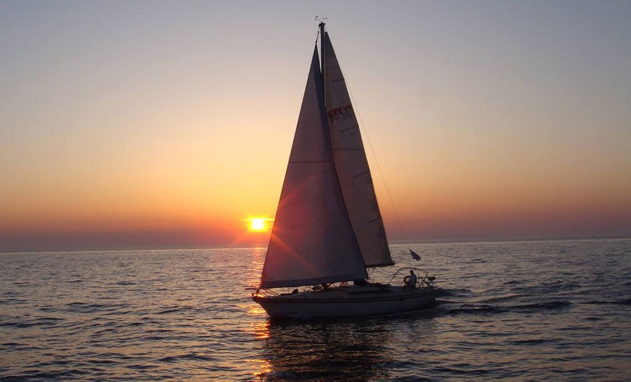 Caldera Sunset Private Sailing Cruise