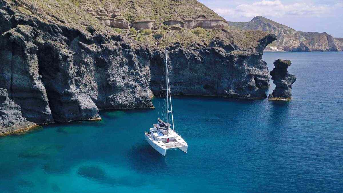 Day Luxury Semi-Private Sailing Cruise