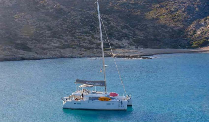 Caldera Classic Day Semi-Private Catamaran Cruise