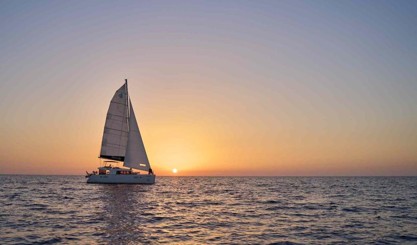 Sunset Luxury Semi-Private Sailing Cruise