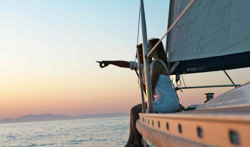 Day Luxury Semi-Private Sailing Cruise